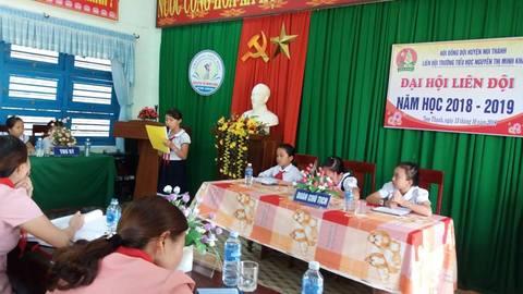 Đại hội Liên đội trường TH Nguyễn Thị Minh Khai năm học 2018  -2019