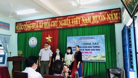 GẶP MẶT VÀ CHIA TAY GIÁO VIÊN CHUYỂN CÔNG TÁC NĂM 2021