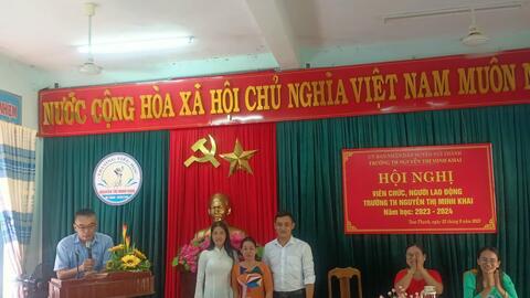 HỘI NGHỊ CÁN BỘ CÔNG CHỨC, VIÊN CHỨC, NGƯỜI LAO ĐỘNG TRƯỜNG TH NGUYỄN THỊ MINH KHAI NĂM HỌC 2023 - 2024